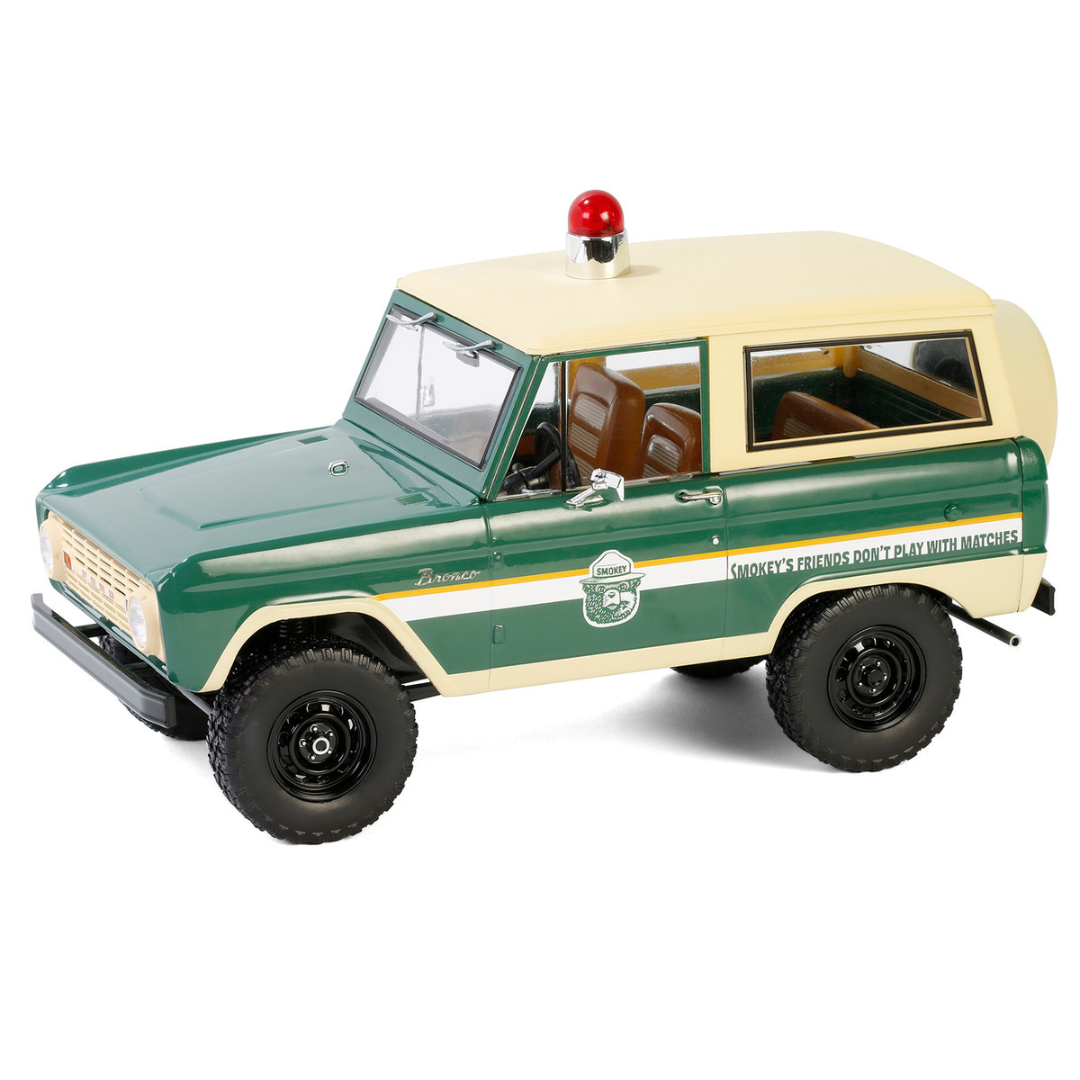 1967 Ford Bronco "Smokey Bear Forest Ranger" Green and Cream with White Stripes "Artisan Collection" 1/18 Diecast Model Car
