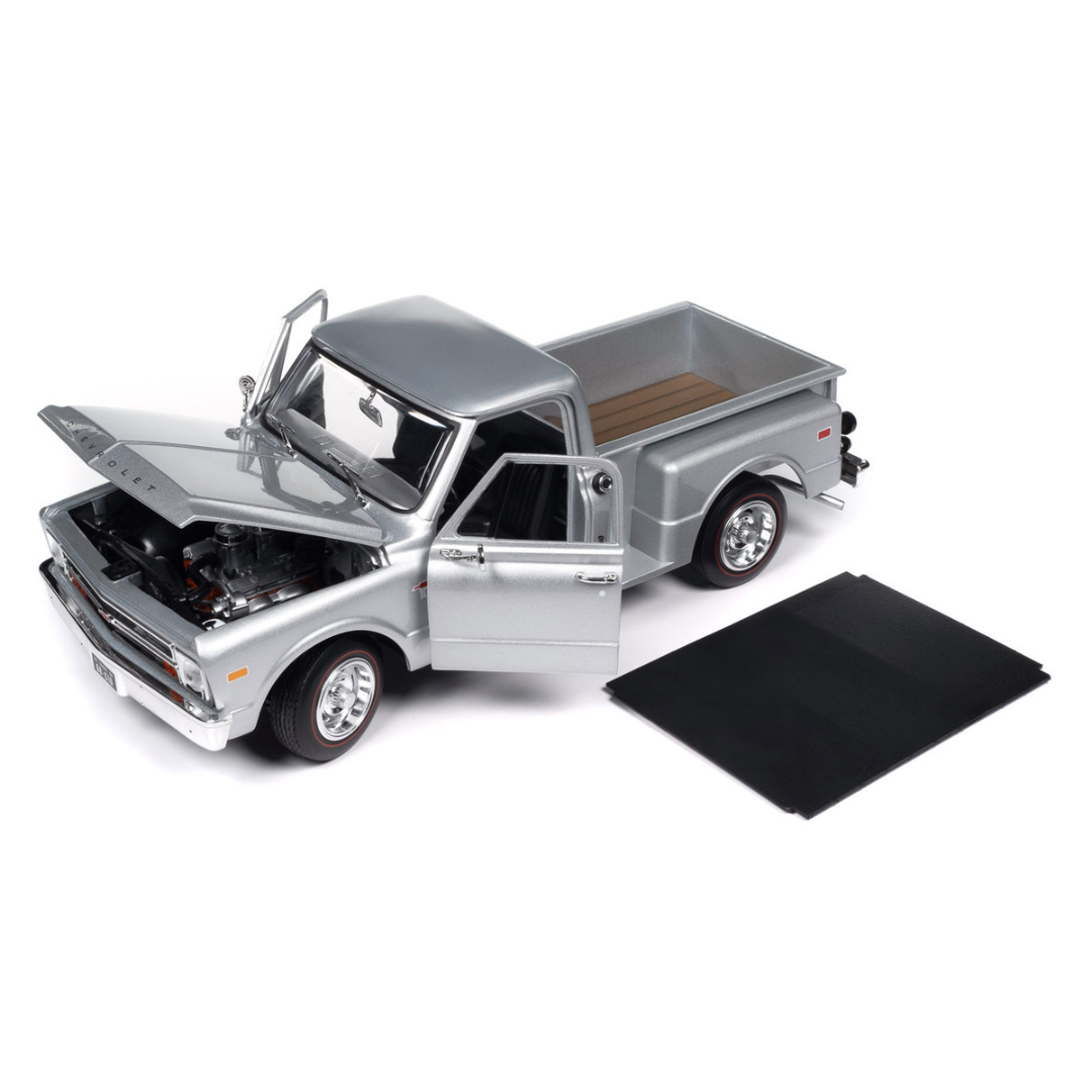 1968 Chevrolet C10 Stepside Pickup Truck Silver Metallic 1/18 Diecast Model Car