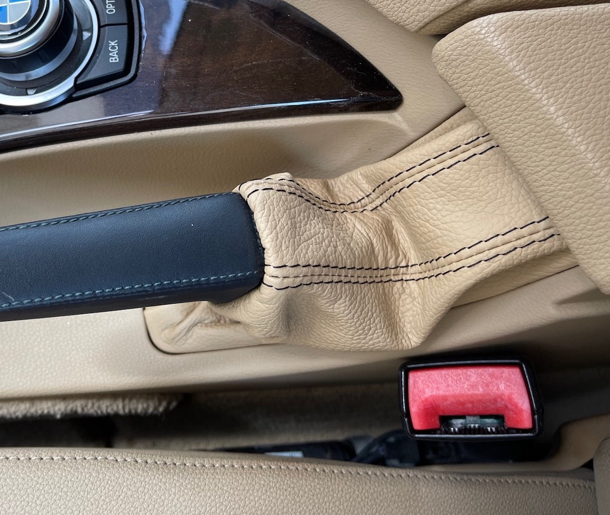 2003-10 BMW 5-series ebrake boot