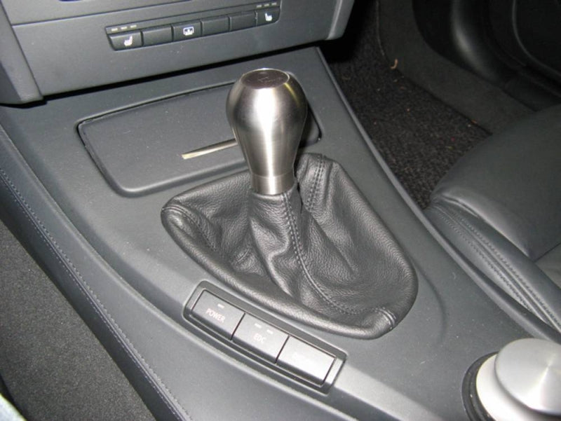 2005-12 BMW 3-series shift boot