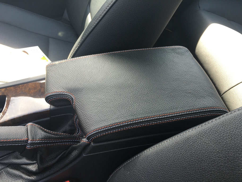 2005-12 BMW 3-series armrest cover