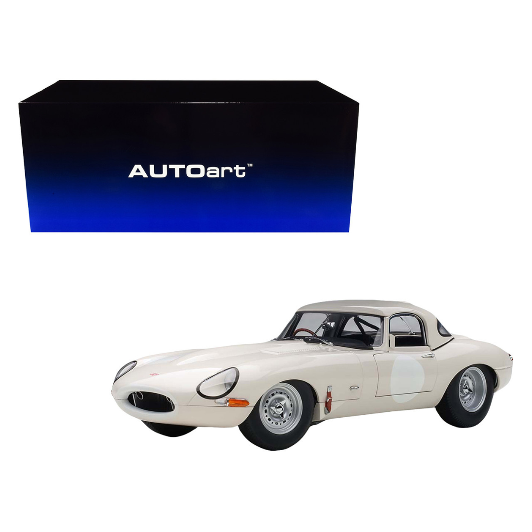 jaguar-lightweight-e-type-roadster-rhd-right-hand-drive-white-1-18-model-car-by-autoart