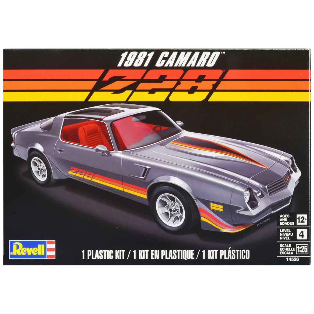 Level 4 Model Kit 1981 Chevrolet Camaro Z/28 1/25 Scale Model
