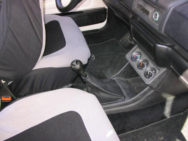 1984-93 Volkswagen Cabriolet shift boot