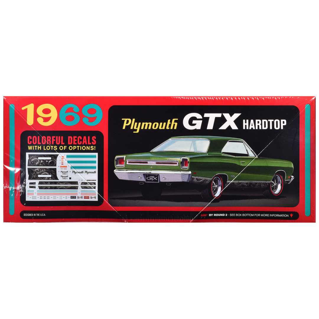 Skill 2 Model Kit 1969 Plymouth GTX Hardtop 1/25 Scale Model