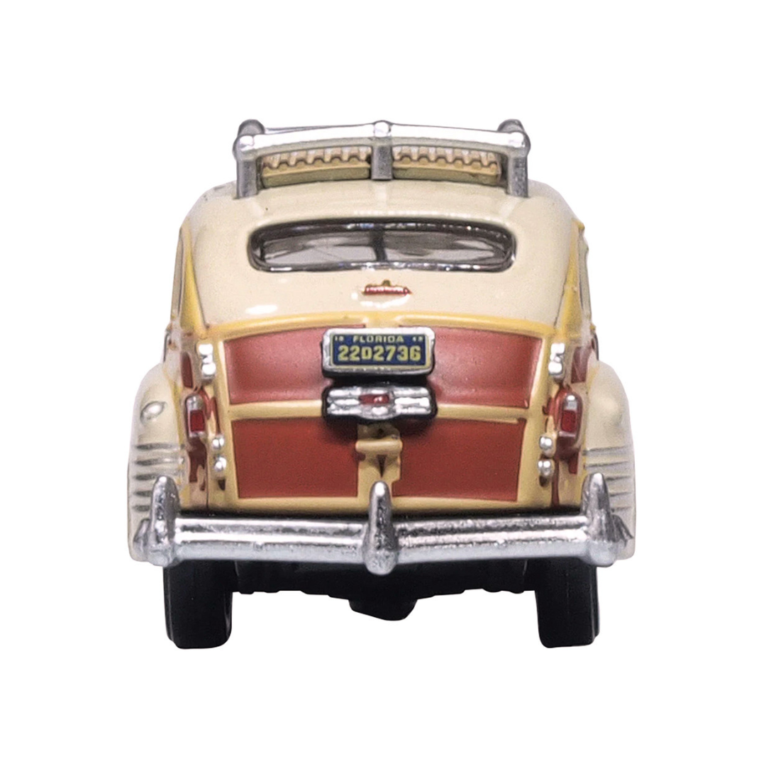 1942-chrysler-town-country-woody-wagon-catalina-tan-with-wood-panels-and-roof-rack-1-87-ho-scale-diecast-model-car-by-oxford-diecast