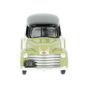 1950-chevrolet-panel-van-specialty-foods-1-87-ho-scale-diecast-model-car-by-oxford-diecast