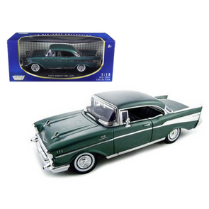 1957 Chevrolet Bel Air Hard Top Green 1/18 Diecast Model Car by Motormax
