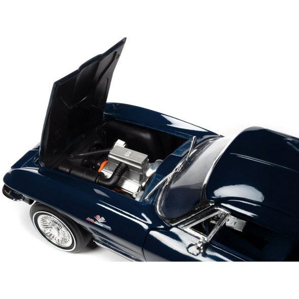 1963 Corvette Split-Window Coupe Daytona Blue Metallic 1/18 Diecast Model Car by Auto World