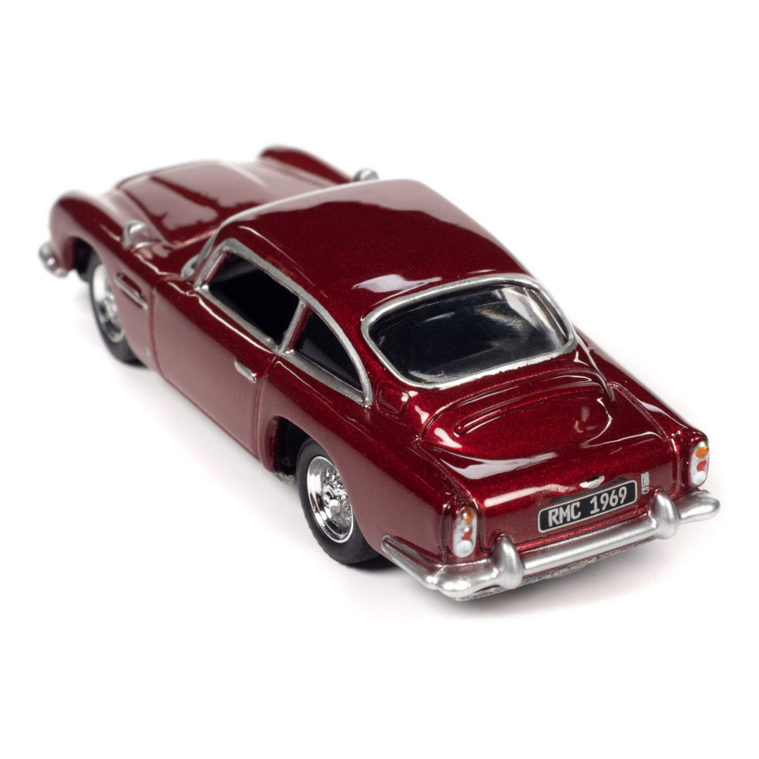 1966-aston-martin-db5-rhd-right-hand-drive-rossa-rubina-chiara-red-metallic-classic-gold-collection-2023-release-1-limited-edition-to-4428-pieces-worldwide-1-64-diecast-model-car-by-johnny-lightning