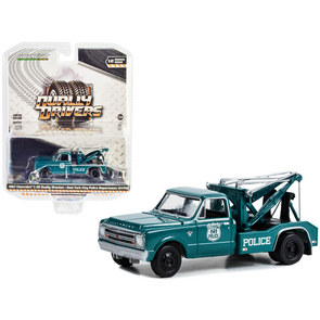 1967 Chevrolet C-30 Dually Wrecker Tow Truck Green "NYPD" 1/64 Diecast Model Car