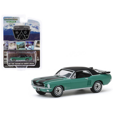 1967-ford-mustang-coupe-loveland-green-and-a-pair-of-skis-ski-country-special-1-64-diecast