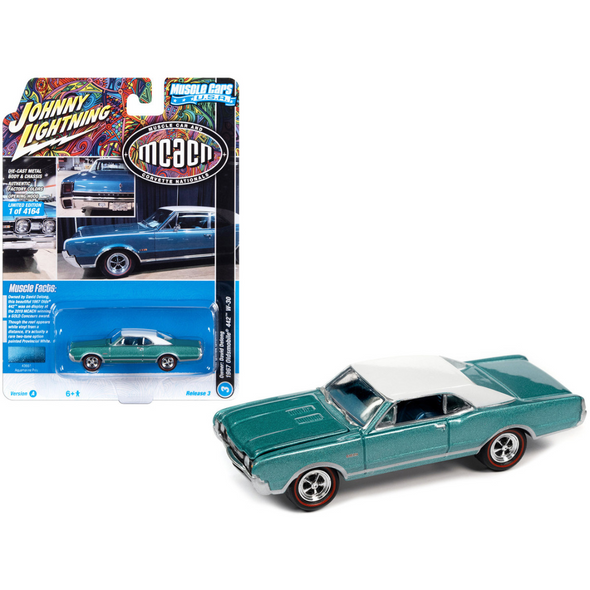 1967-oldsmobile-442-w-30-aquamarine-metallic-1-64-diecast-model-car-by-johnny-lightning