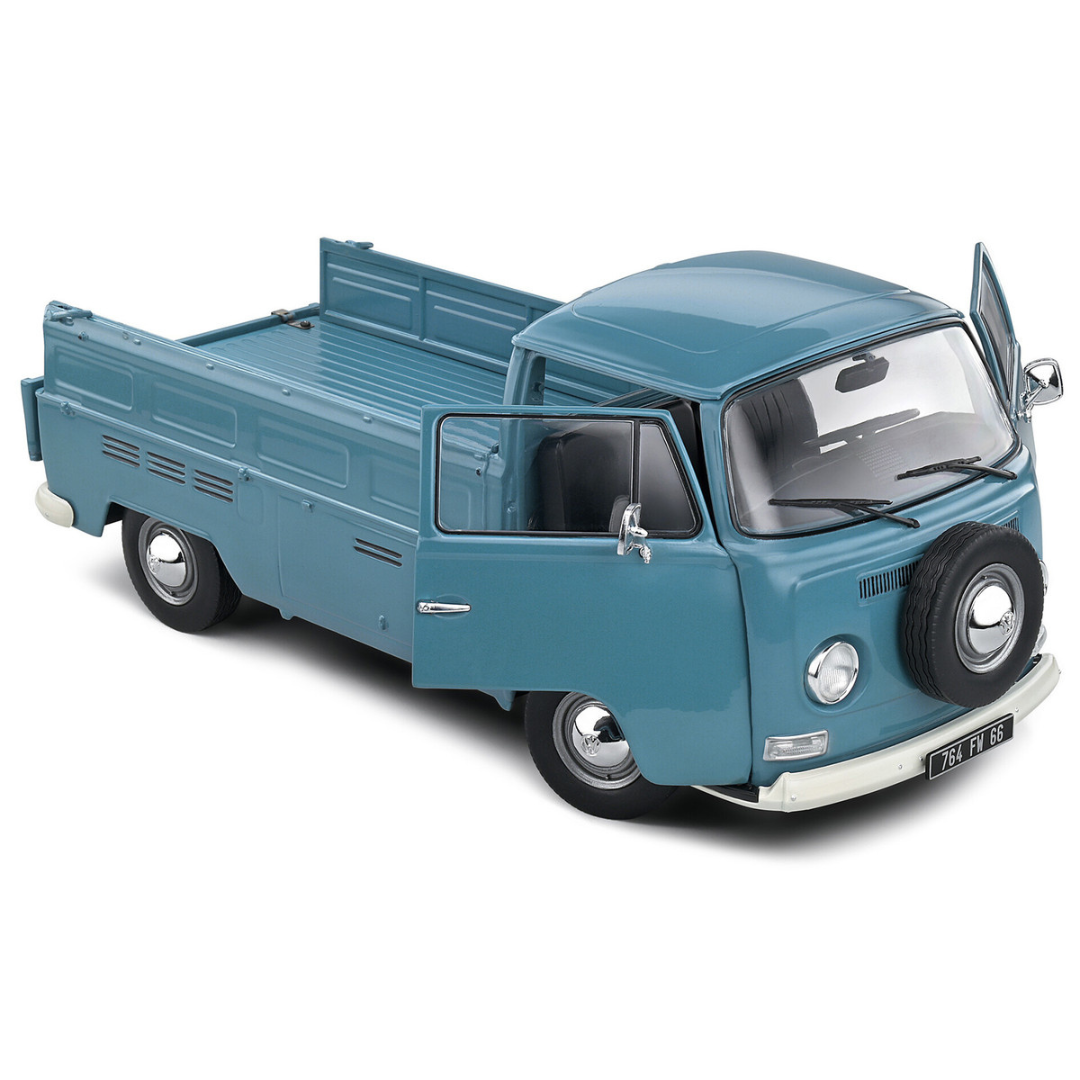 1968 Volkswagen T2 Pickup Truck Petrol Blue 1/18 Diecast Model Car