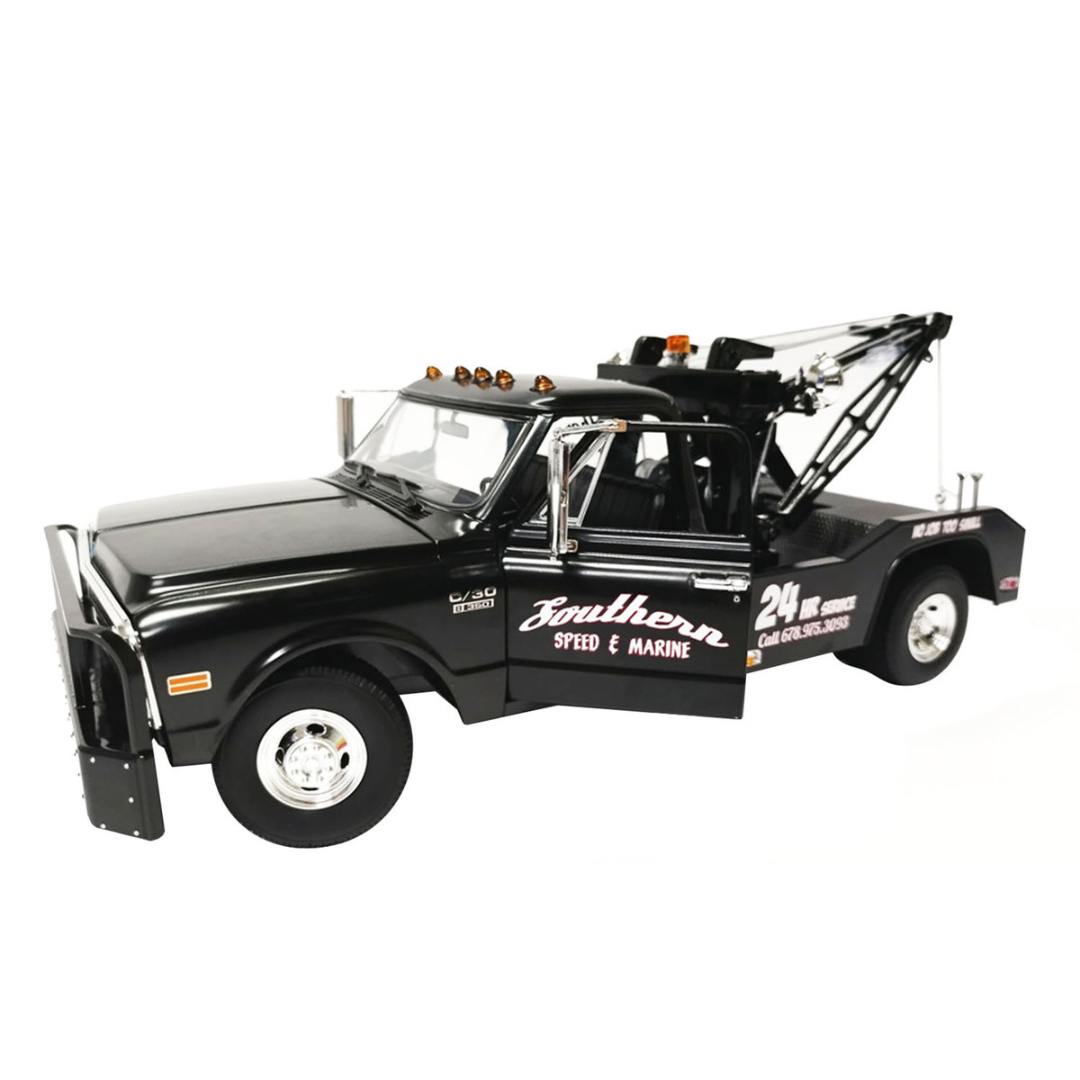 1969 Chevrolet C-30 Wrecker Tow Truck "Southern Speed & Marine" Black 1/18 Diecast Model Car