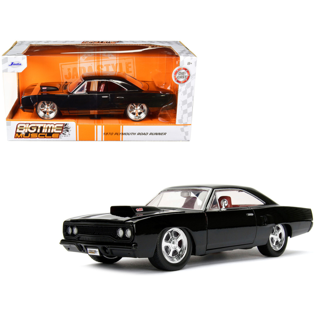 1970-plymouth-road-runner-440-1-24-diecast-model-car-by-jada