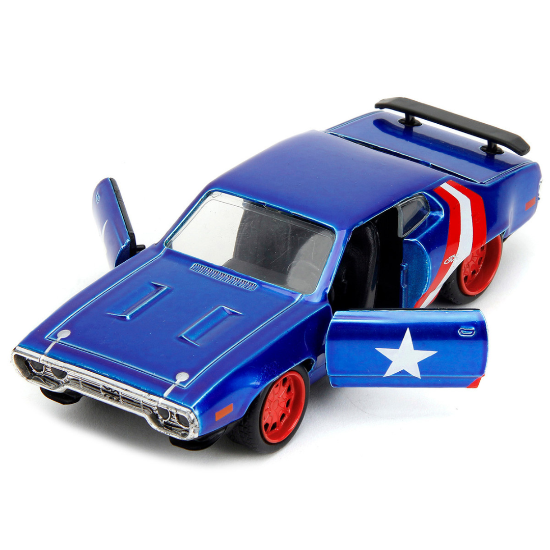 1972 Plymouth GTX Captain America "The Avengers" 1/32 Diecast Model Car by Jada