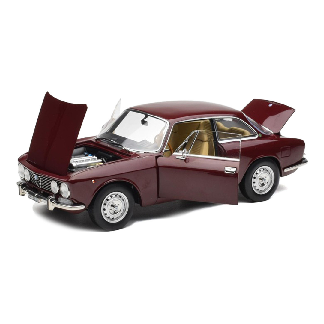 1973 Alfa Romeo 2000 GTV Maroon 1/18 Diecast Model Car