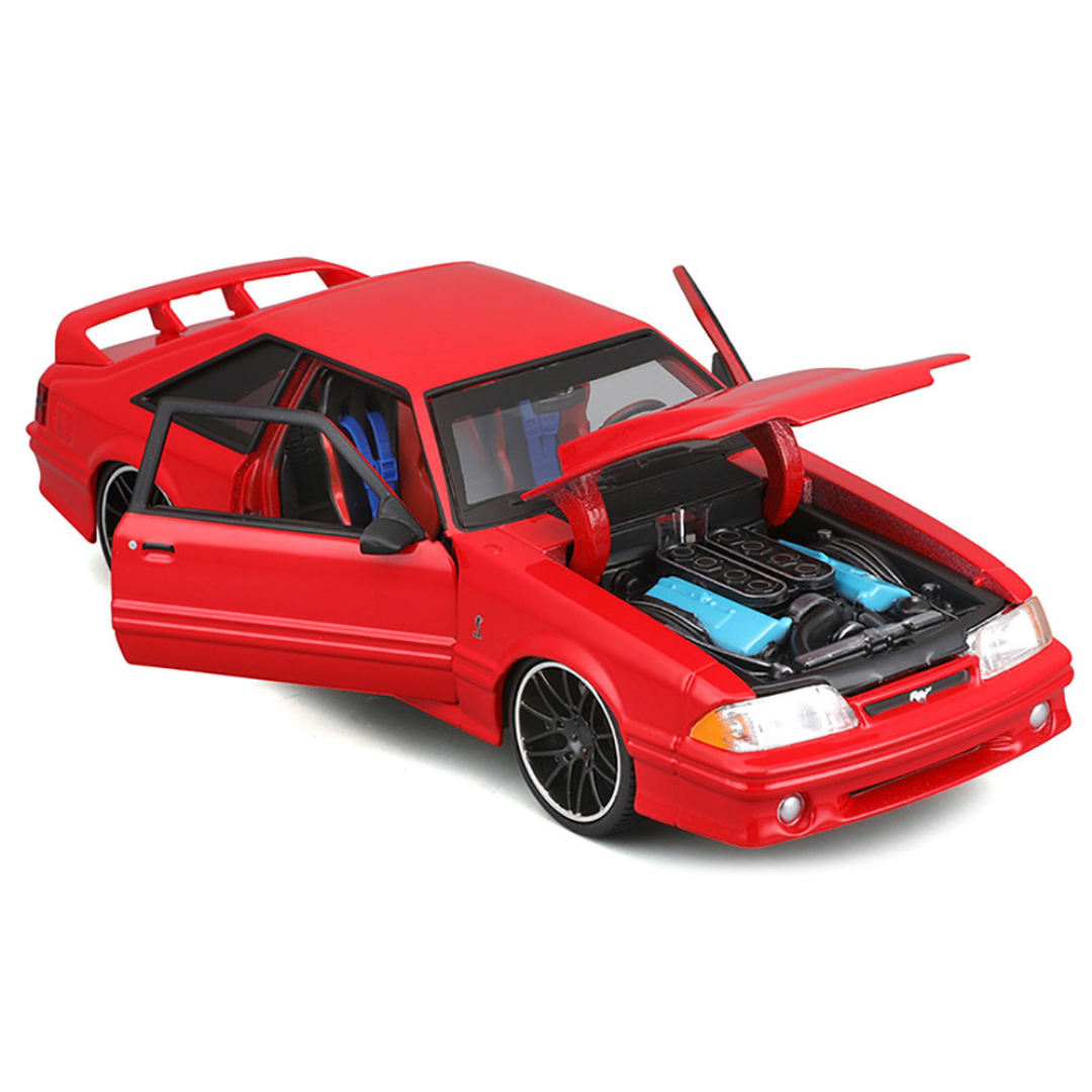 1993 Ford Mustang SVT Cobra Red "Classic Muscle" "Maisto Design" Series 1/24 Diecast Model Car