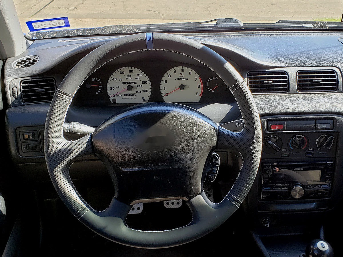 1995-99 Nissan Sentra B14 steering wheel cover