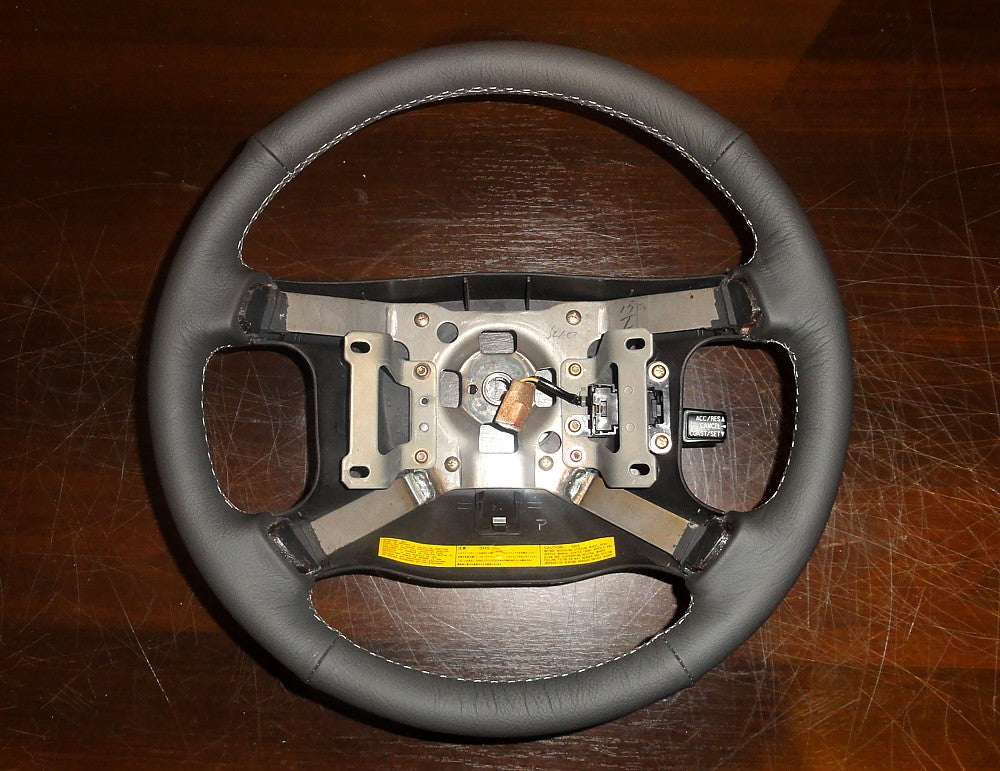 1990-00 Mitsubishi GTO/3000GT steering wheel cover