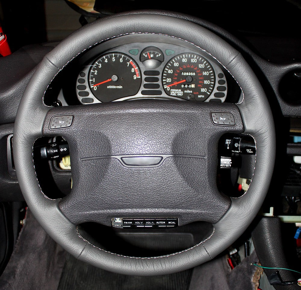 1990-00 Mitsubishi GTO/3000GT steering wheel cover