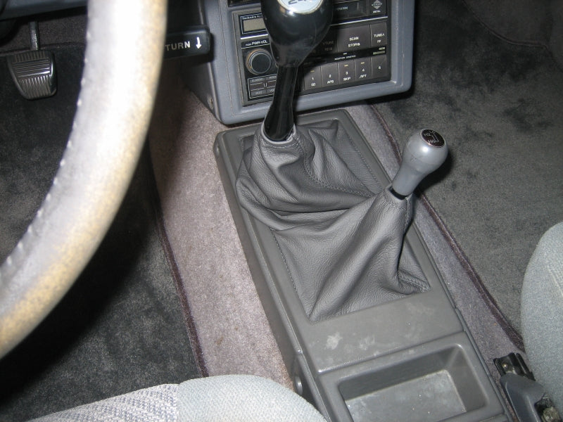 1990-95 Toyota 4runner shift boot