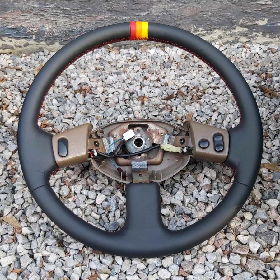 1988-97 Toyota Hilux steering wheel cover - 3-spoke