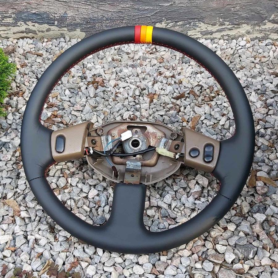 1988-97 Toyota Pickup steering wheel cover - 3-spoke