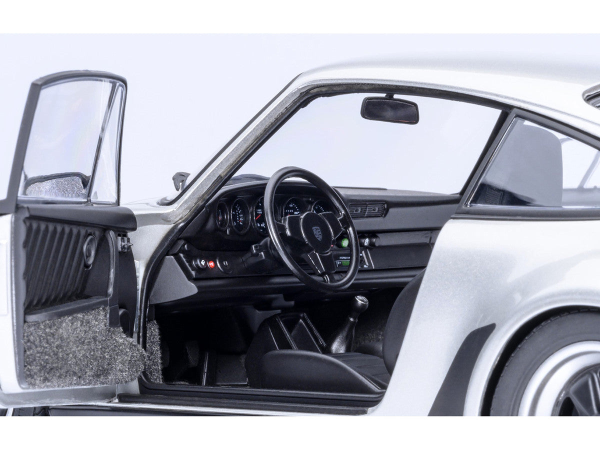 Porsche 911 Turbo 3.0 (930) Silver Metallic 1/18 Model Car