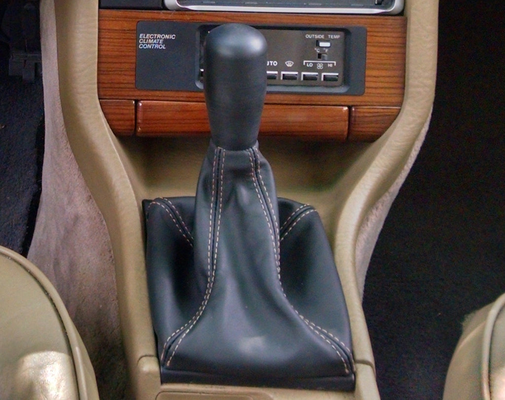 1989-92 Audi 200 shift boot