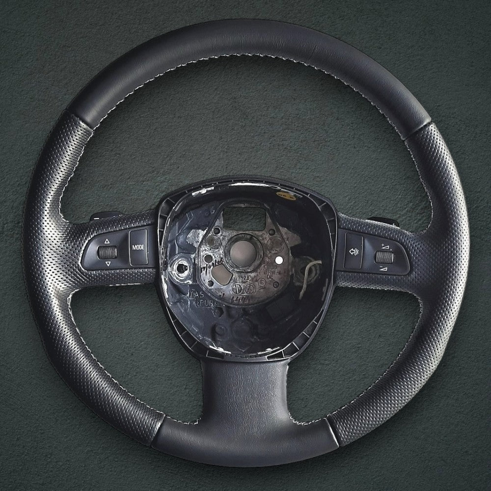 2003-12 Audi A3 steering wheel cover - 3-spoke type 2
