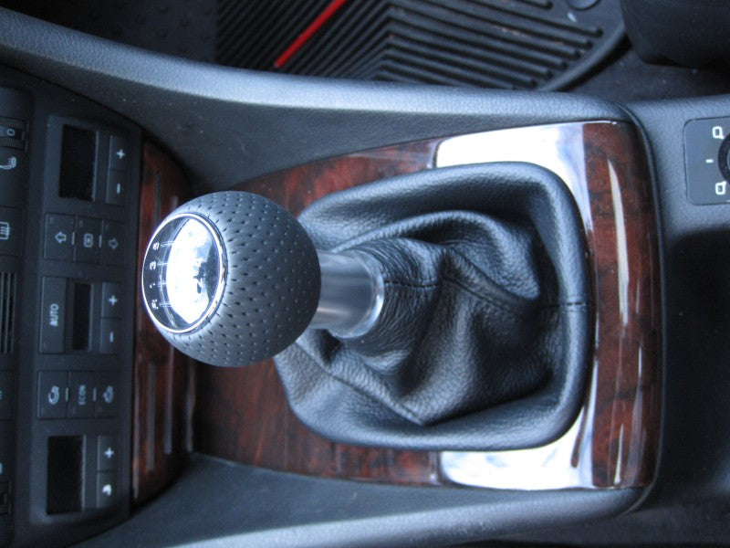 1997-04 Audi A6 shift boot