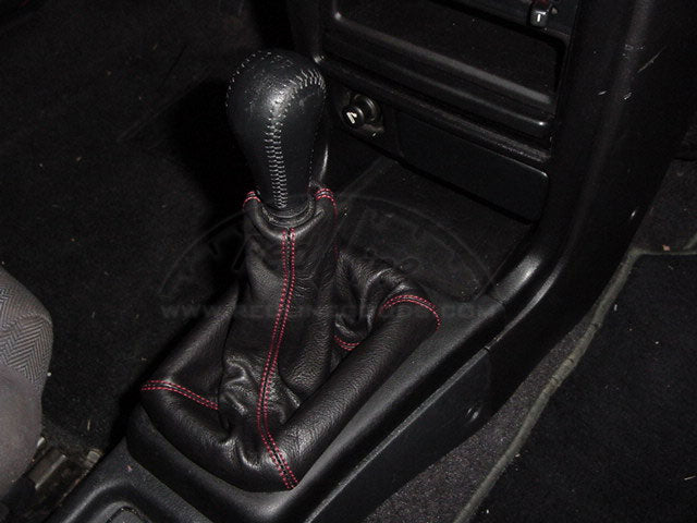 1991-94 Nissan Sentra B13 shift boot