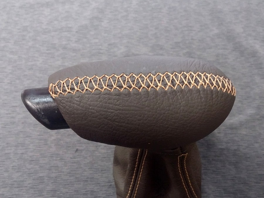 1995-05 Chevrolet Blazer shift knob cover