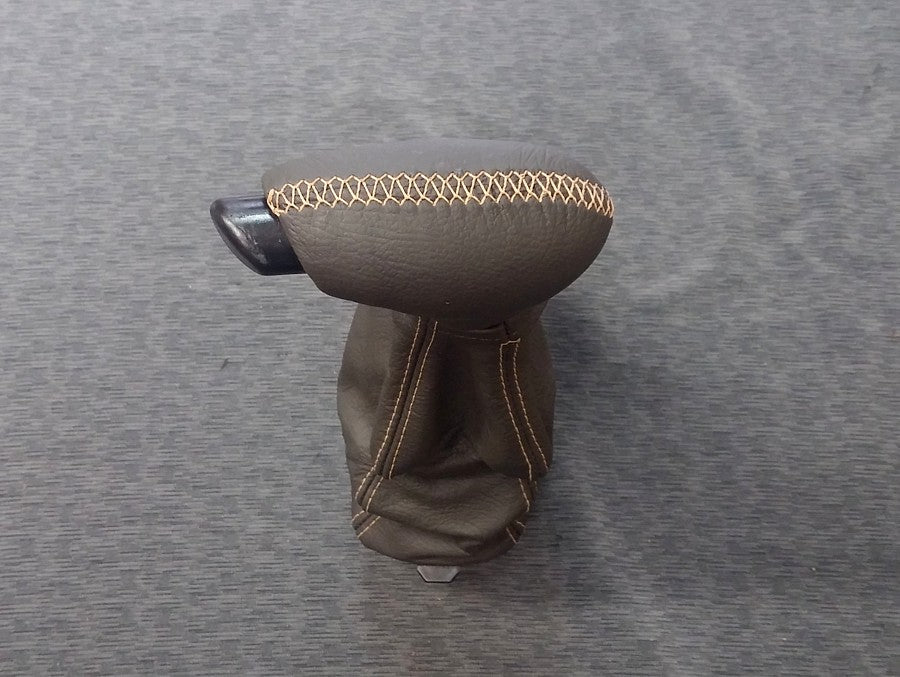1995-05 Chevrolet Blazer shift knob cover