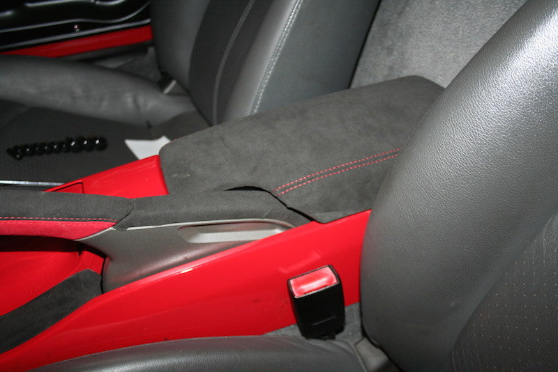 2005-12 Porsche 911 (997) armrest cover