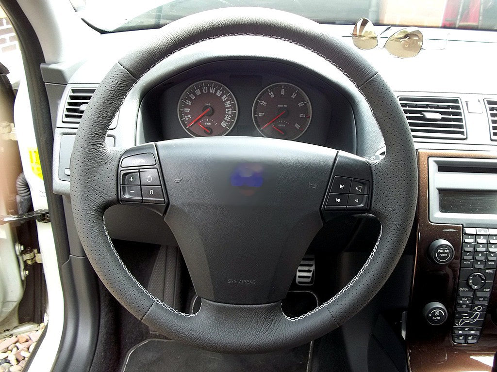 2004-12 Volvo S40 steering wheel cover
