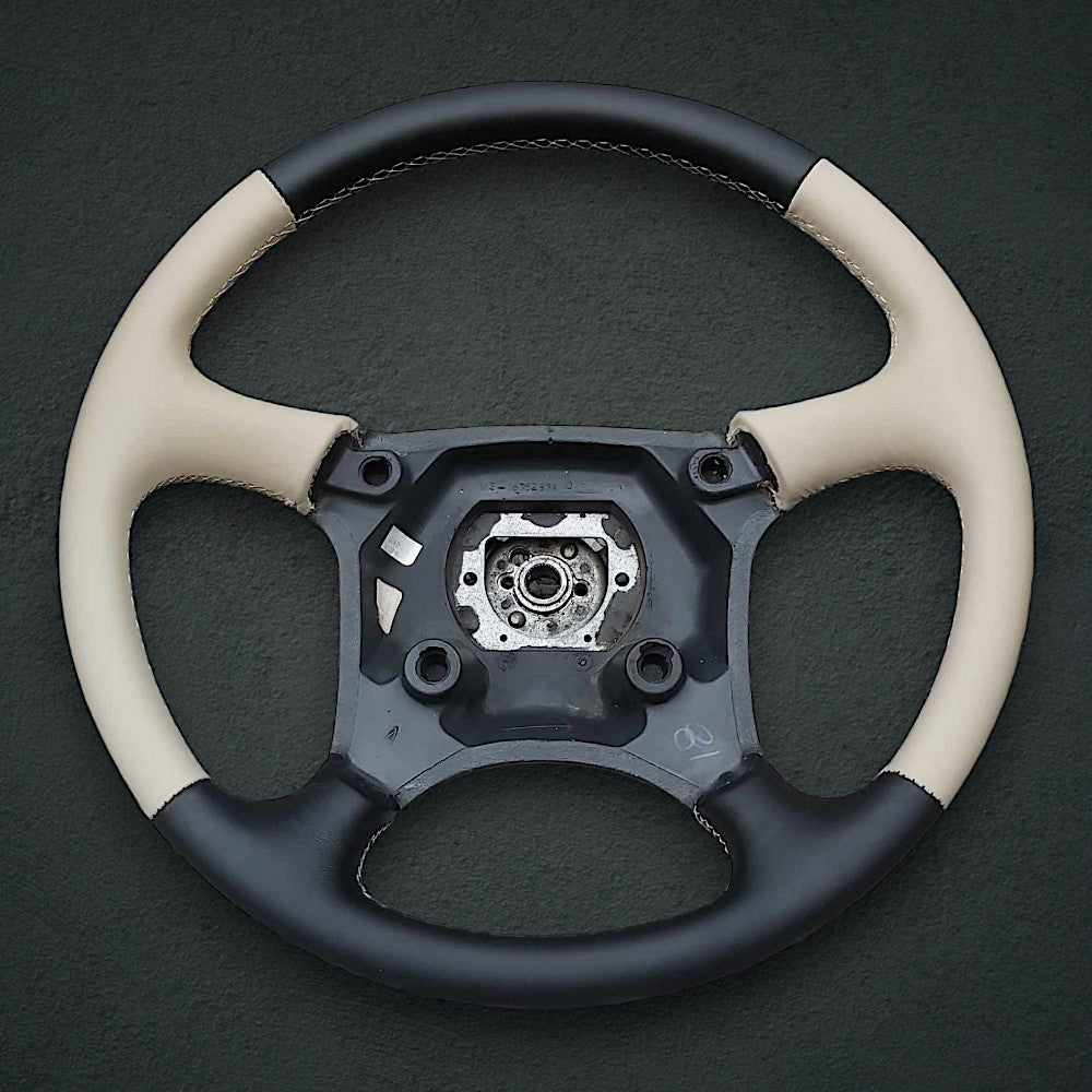 1995-05 Chevrolet Blazer steering wheel cover