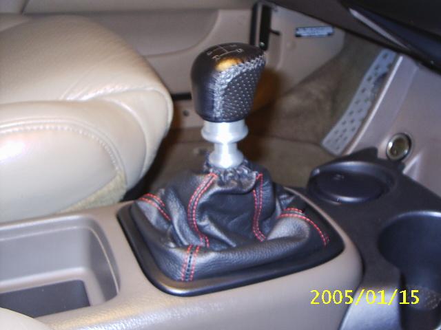 1998-04 Ford Contour shift boot