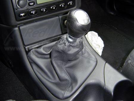1999-03 Ford Cougar shift boot