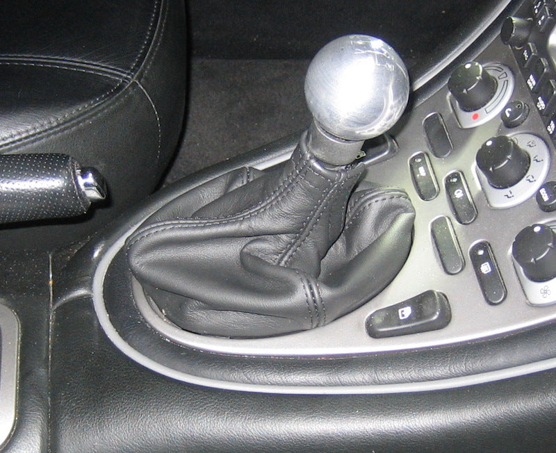 2002-06 Maserati Spyder GT shift boot