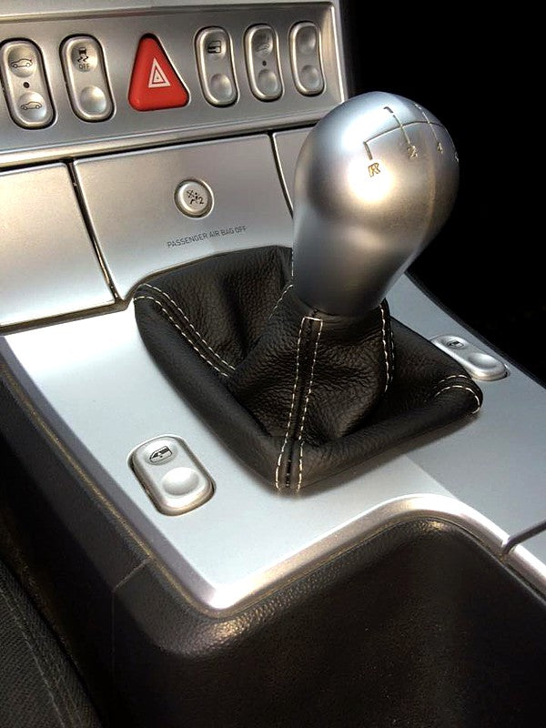 2003-08 Chrysler Crossfire shift boot