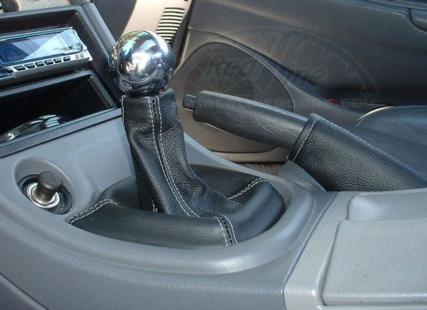 1995-99 Mitsubishi Eclipse ebrake boot