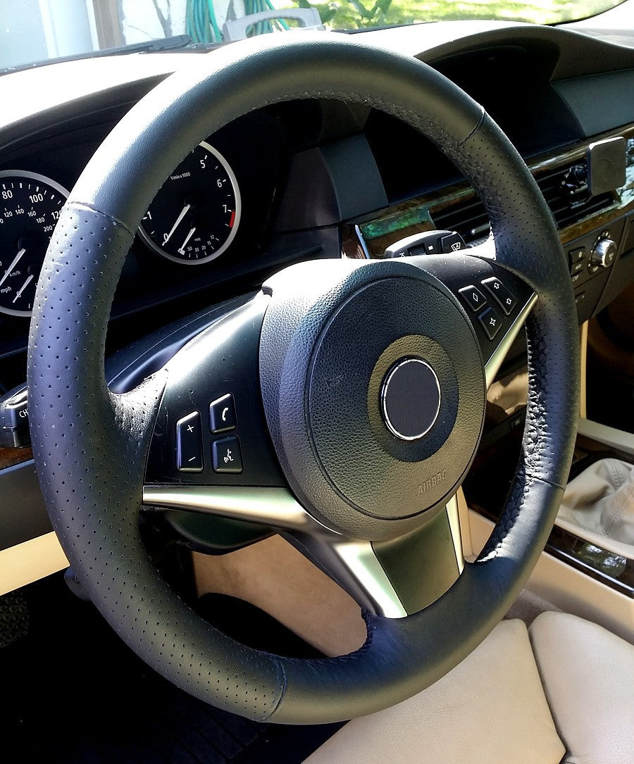 2003-10 BMW 6-series steering wheel cover