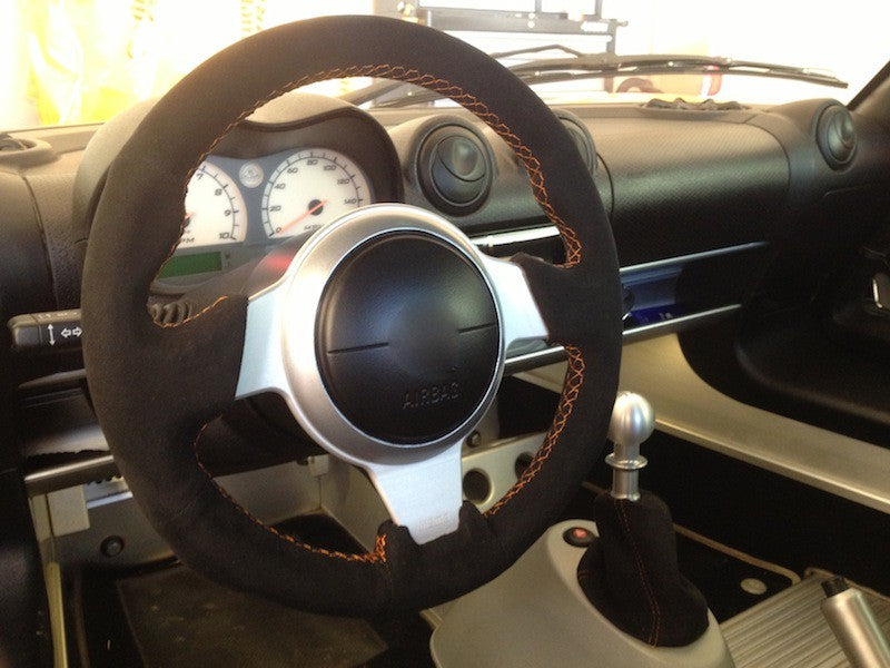2000-05 Vauxhall VX220 steering wheel cover