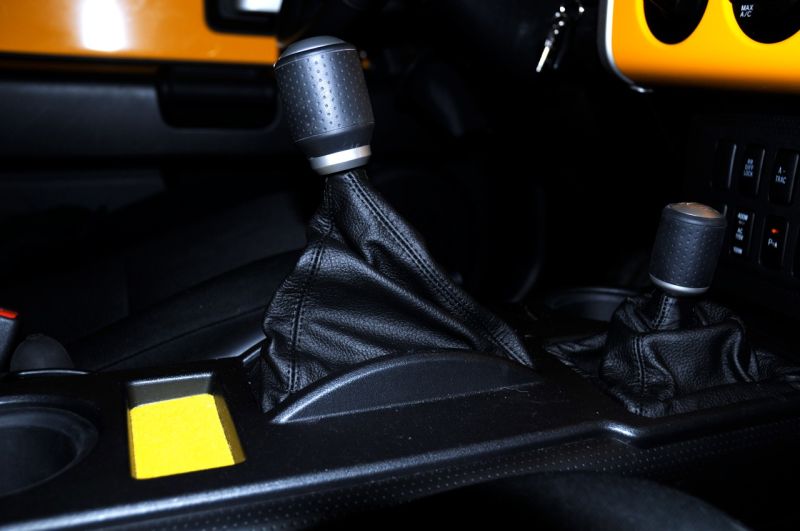 2007-15 Toyota FJCruiser shift boot - automatic