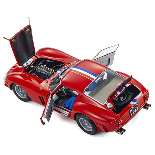 Ferrari 250 GTO #19 Pierre Noblet - Jean Guichet 2nd Place "24 Hours of Le Mans" (1962) 1/18 Diecast Model Car