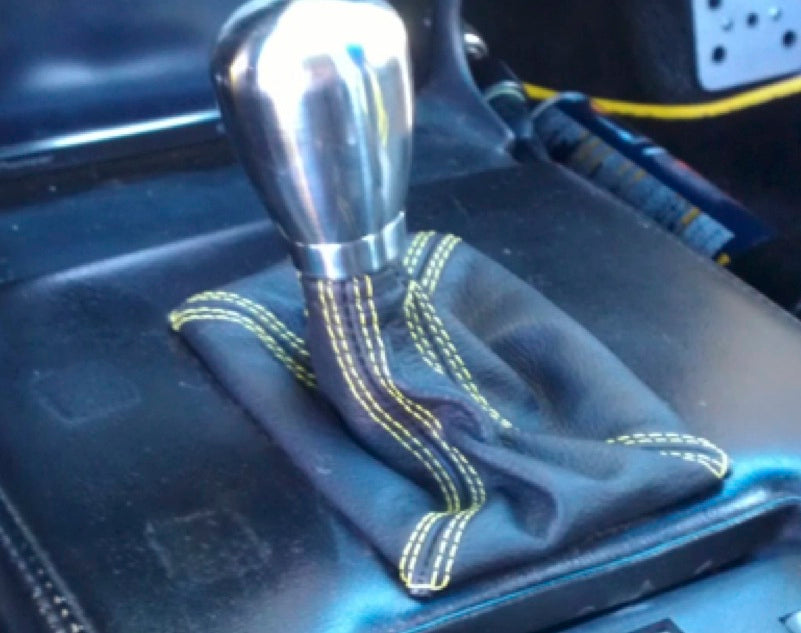 1984-88 Pontiac Fiero shift boot