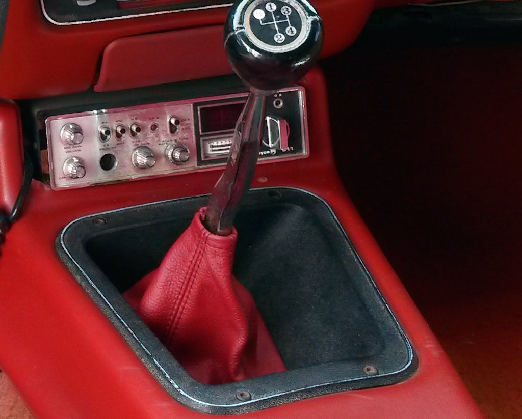 1970-81 Pontiac Firebird shift boot